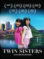 双胞胎姐妹/孪生姐妹情 Twin Sisters: A World Apart 2013 [1集][BBC纪录片][英语配音中英双字][1080P]